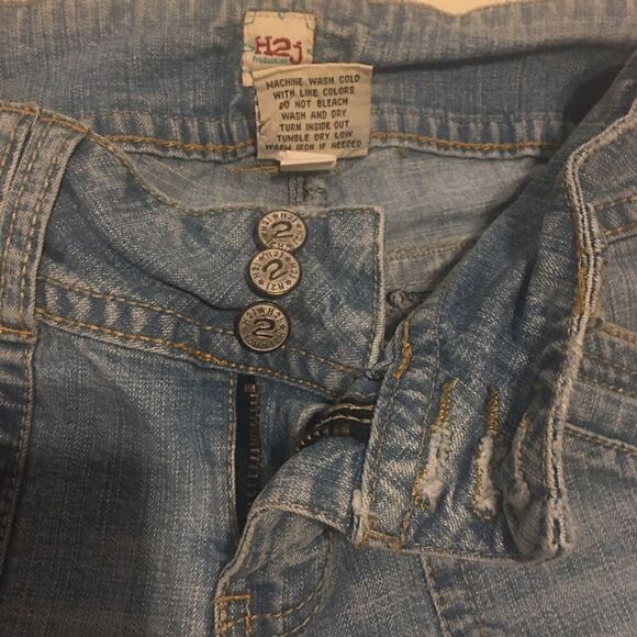 Vintage size 5 wide leg blue jean capri shorts distressed - Picture 8 of 9